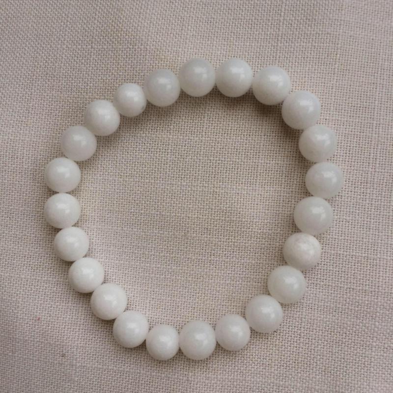 Tejkvarc egyedi ásvány karkötő