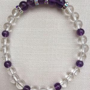 Ametiszt-hegyikristály egyedi ásvány karkötő