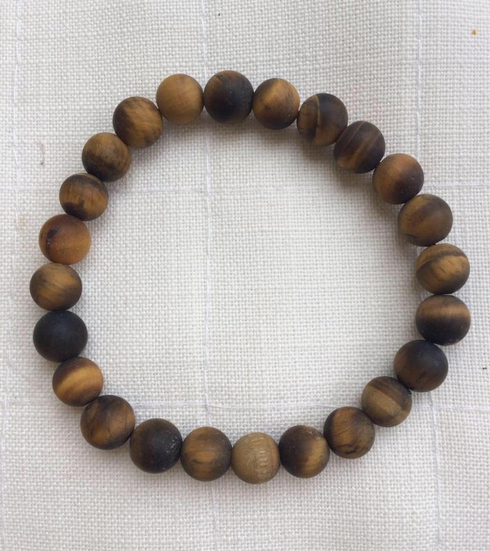 Tigrisszem-matt egyedi ásvány karkötő