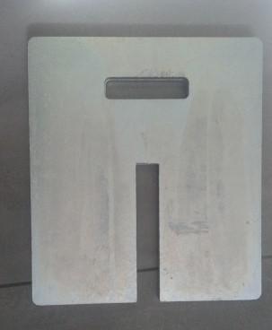 Négyszög Talpsúly (30x30x1,5cm)  Horganyzott (10kg) (Lábanként 1db ajánlott)