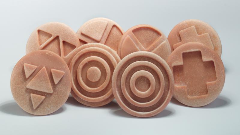 Egymásba illeszkedő érzékelő kövek