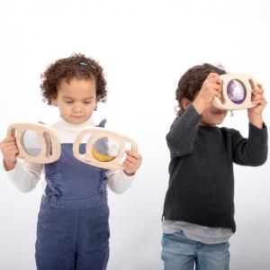 Hordozható szenzoros csillámos panel