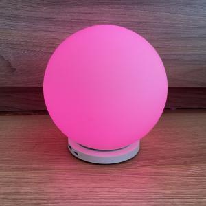 Interaktív, okos LED gömb