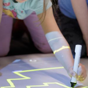 Knowla Box multimédiás, interaktív eszköz