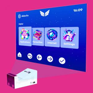 Roomie interaktív kivetítő