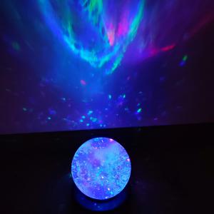 Színváltó glitteres gömb