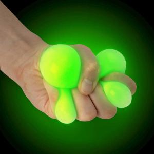 Zölden fluoreszkáló labda