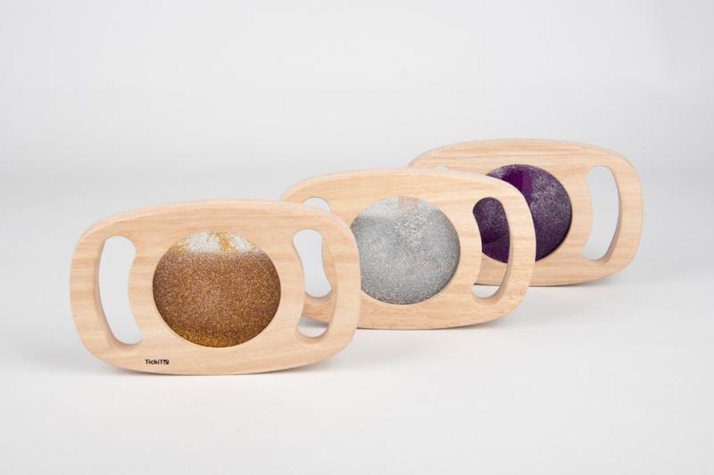 Hordozható szenzoros csillámos panel