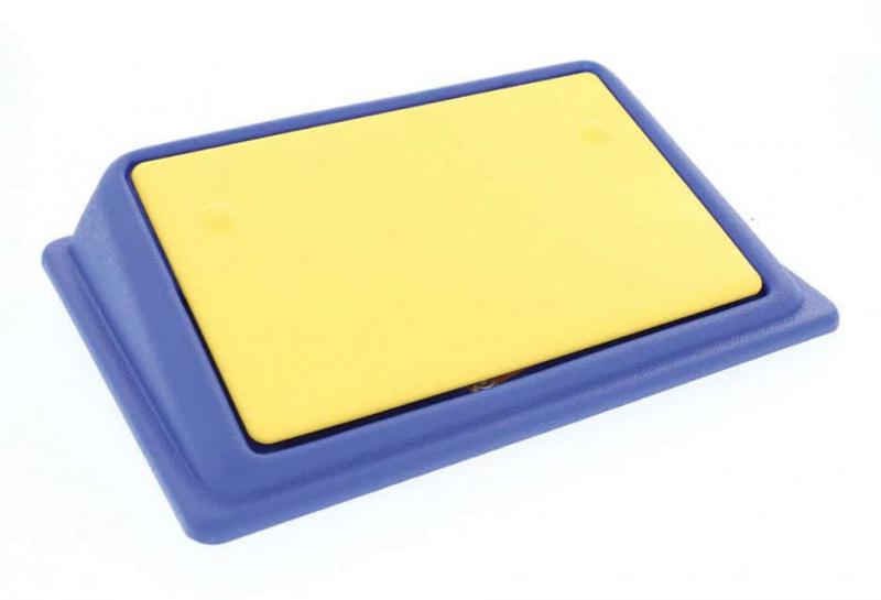 Lap kapcsoló, kicsi (a termék 2026.08-hó-ig nem elérhető RoHS és a CE megfelelőségi tanúsítás miatt)