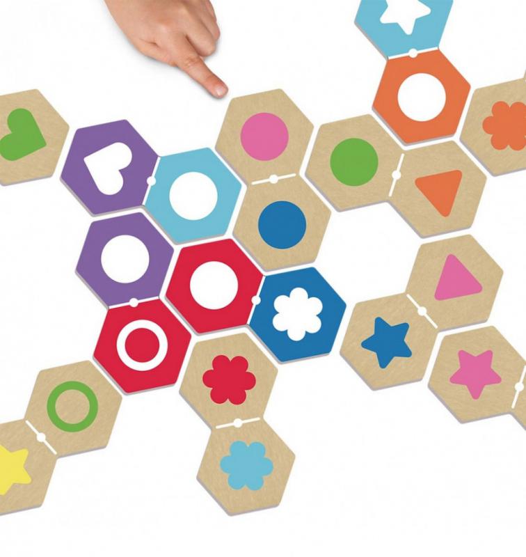 Színek és Formák Dominó