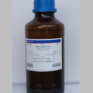DMSO DIMETIL-SZULFOXID 1 liter puriss /nagyon tiszta/ minőség.