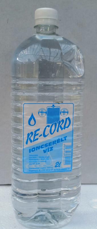 Ioncserélt, desztillált víz 2 literes. (ár/db). Ionmentesített víz.