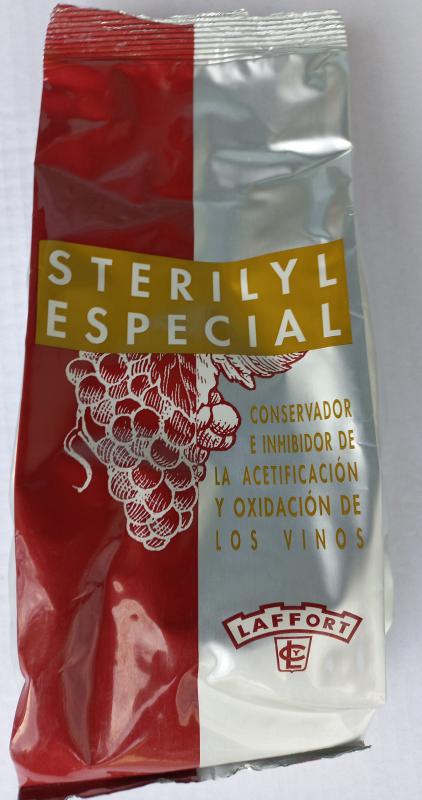 Sterylil Soeciál stabilizáló szer. Bentonit, + 10% borkén.