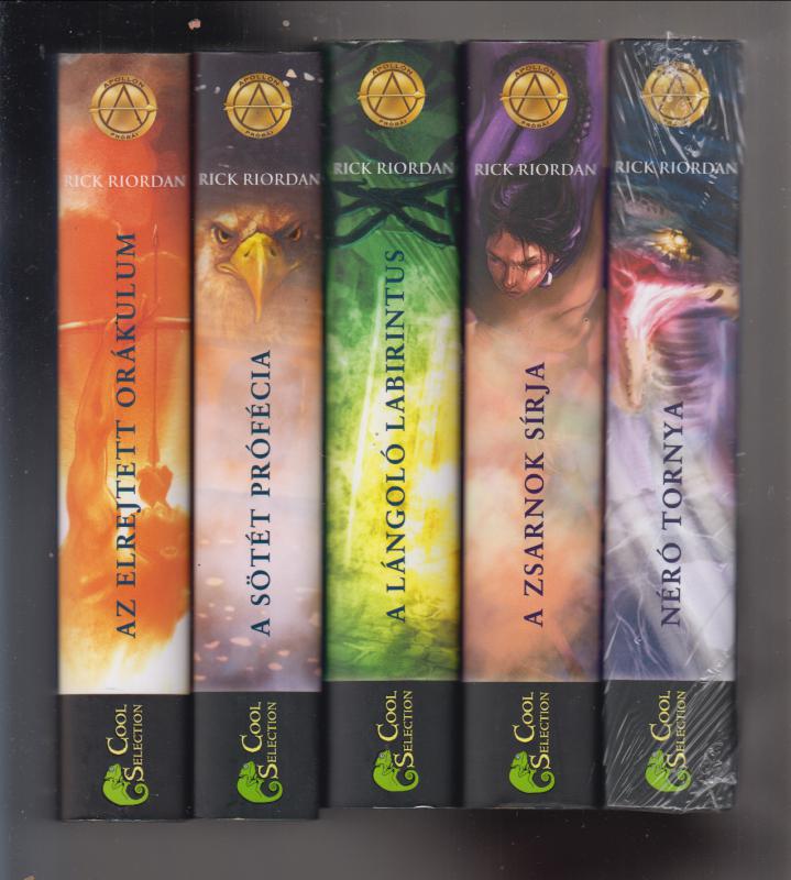 Rick Riordan  : Apollón próbái 1-5.