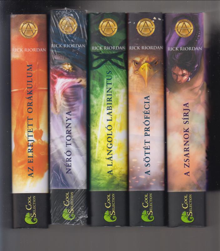 Rick Riordan : Apollón próbái 1-5.