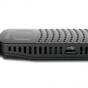 STRONG SRT 82 FTA  földi digitális vevőkészülék