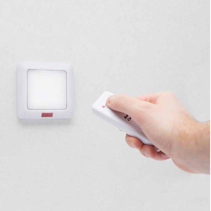 LED  Fali lámpa távirányítóval