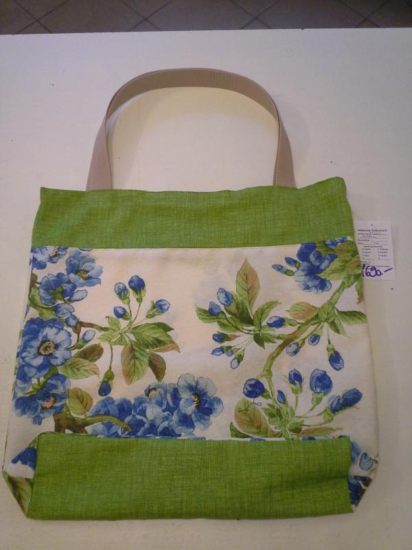 kék-zöld virágos erős vászon táska