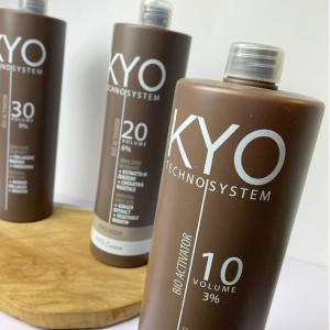 KYO szőkítő por Blue- 450 gr