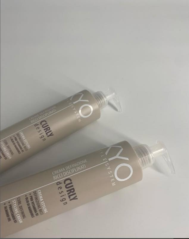 KYO Curly Design, volumen növelő,  göndörítő krém 250 ml