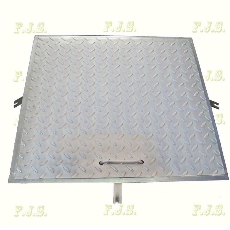 Aknafedlap leemelhető horganyzott 600x600mm aknafedő, kerettel