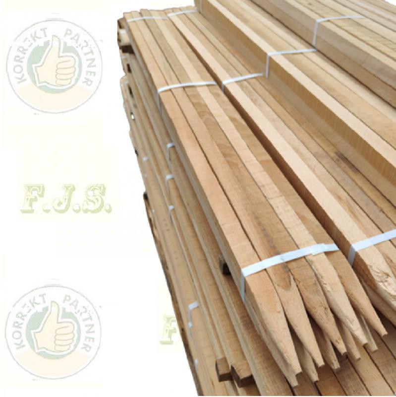 Bükk karó 22x22x1200mm négyzetes fűrészelt fa karó hegyezve