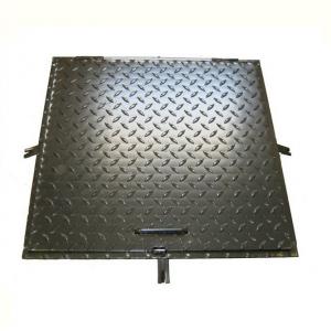 Aknafedlap lakatolható fekete 80x80cm aknafedő, kerettel zárható