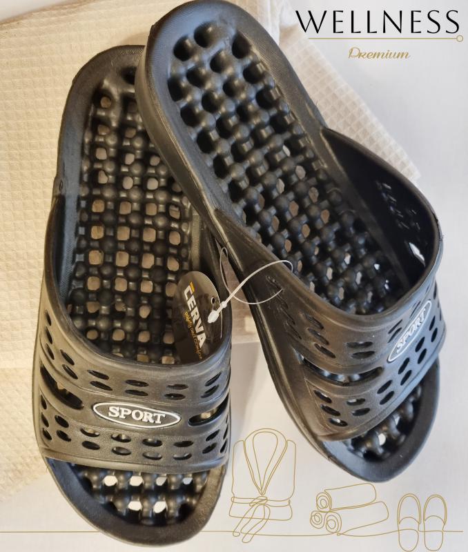 CARBIS papucs fekete 40-41