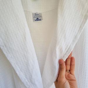 WAFFLE sálgalléros köntös