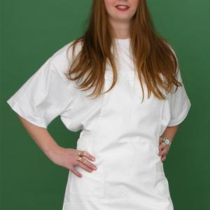 Konyhai kötény csipke díszítéssel