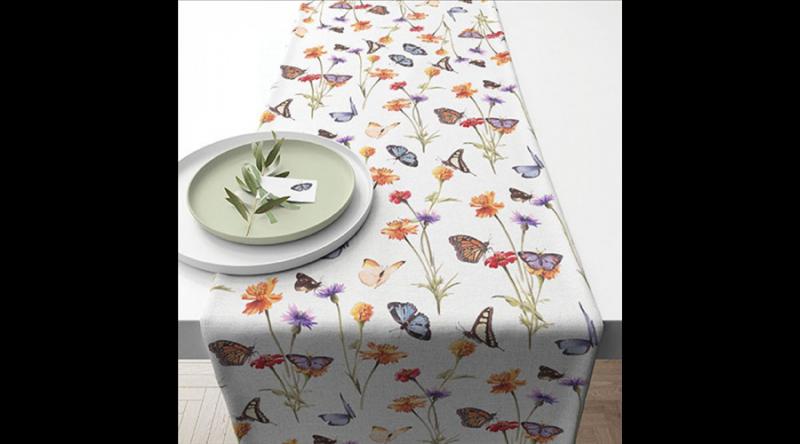 AMB.16619335 Butterfly garden white asztali futó 40x150cm,100% pamut
