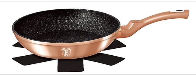 Berlinger Haus ROSE GOLD bevonatos szeletsütő 30 cm indukciós, BH-1511N