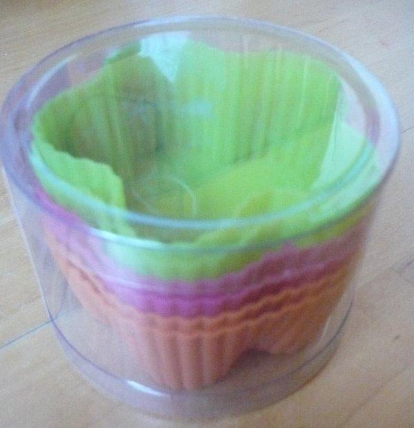 BLAUMANN szilikonos sütőforma, virág alakú, 6 db