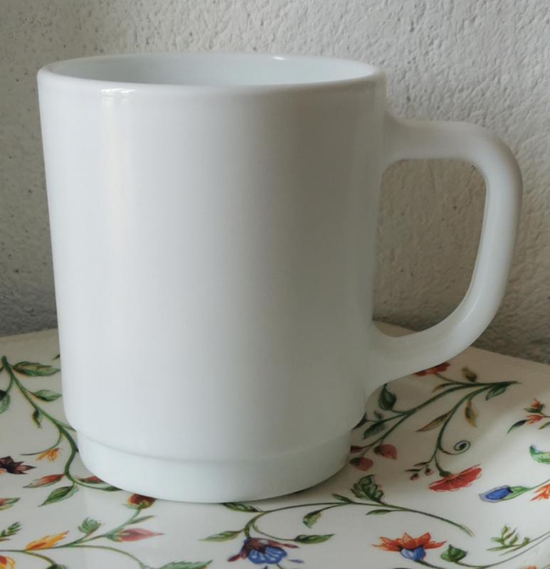 Bormioli Rocco Milky fehér színű üveg bögre füllel, 25 cl, 1 db