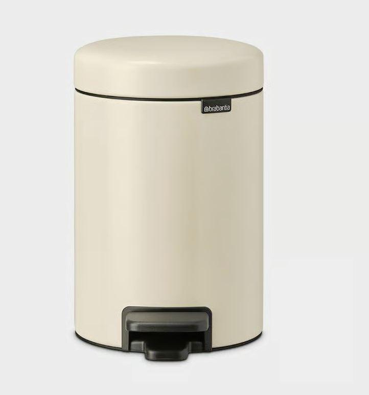 Brabantia PEDAL BIN NEWICON pedálos szemetes 3L SOFT BEIGE, 149887