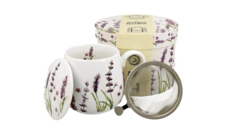 D.G.26504 Porcelánbögre tetővel, fémszűrővel, 430ml, dobozban, Classic Lavender, levendula mintás