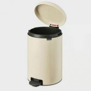 Brabantia PEDAL BIN NEWICON pedálos szemetes 20L SOFT BEIGE, 149948