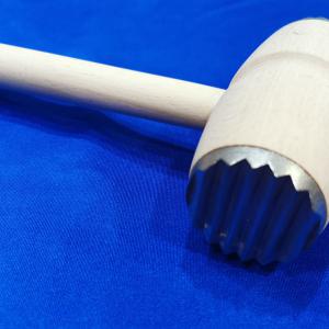 Fa húsklopfoló, 302007