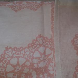 Konyharuha, pamut, rózsaszín-fehér virágos, 50x70 cm, 1 db, P028