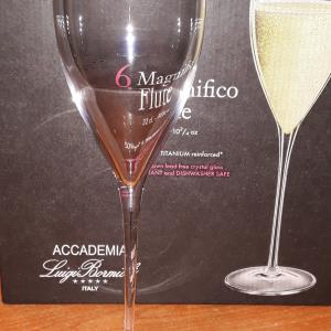 Luigi Bormioli Magnifico pezsgős flőte, 32 cl, 6 db, 198155
