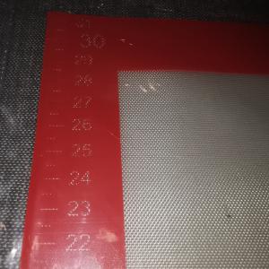 Paderno 47689-53 szilikonos sütőlap, (piros) 53X32,5 cm, 197947