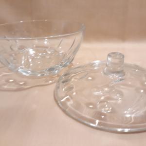 Pasabahce Perla üveg cukorka tartó, 14 cm, 97236