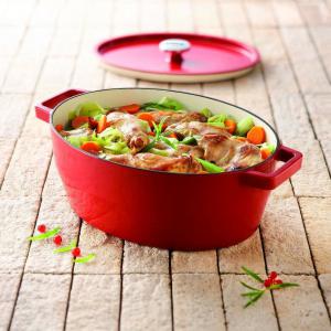 Pyrex SlowCook Red öntöttvas sütőtál fedővel, ovál, 29 cm, 3,3 liter