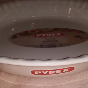 PYREX SUPREME kerámia kerek pitesütő, 25X4 cm, 1,8 liter 203219