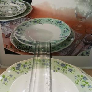 QUALITY CERAMIC LA BELLE kerámia étkészlet, 18 részes tányérkészlet, zöld-kék virág, 211161