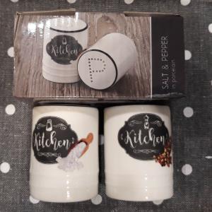 R2S.1611KIBK Porcelán só-borsszórószett dobozban, Kitchen Basics53338