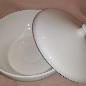 RAK BUFFET porcelán leveses tál fedővel 23 cm, 2 liter  BUCD23