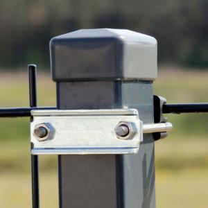 Rögzítő kengyel fém béléssel 40x40mm-es. Kiszerelés: 10 db