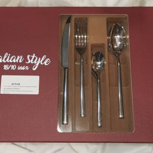 Salvinelli 250 rozsdamentes evőeszköz készlet 30 részes, 5 mm