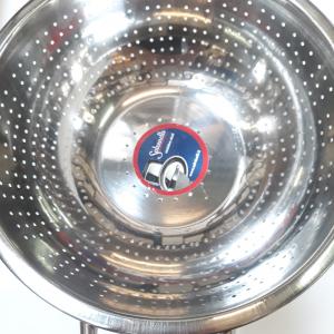 Salvinelli rozsdamentes talpas tésztaszűrő, 24 cm, 430099